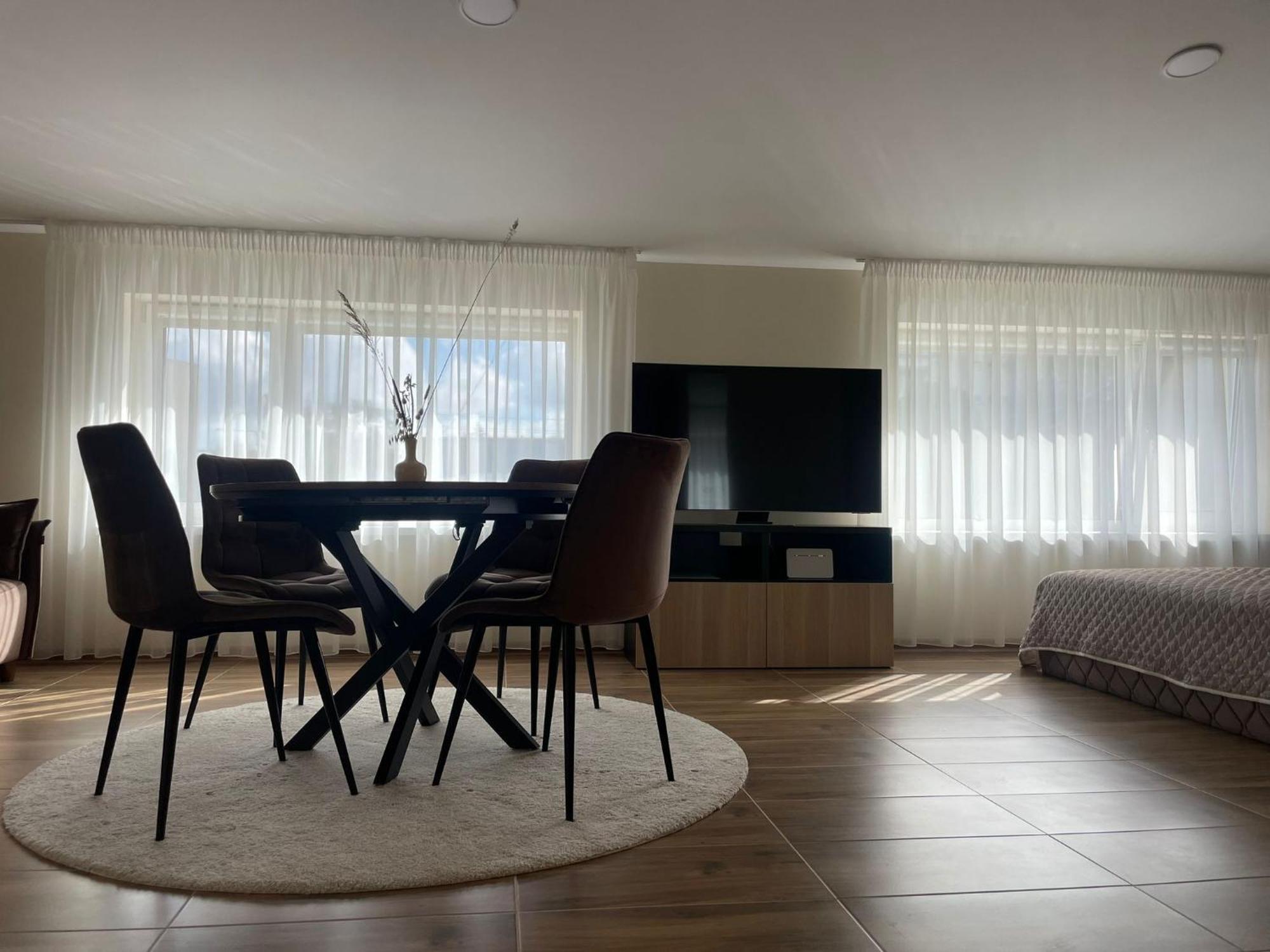 Alvydo Apartamentai Kaunas Exterior foto
